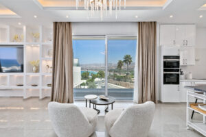 Olymp White Palace, Ultra-Luxus