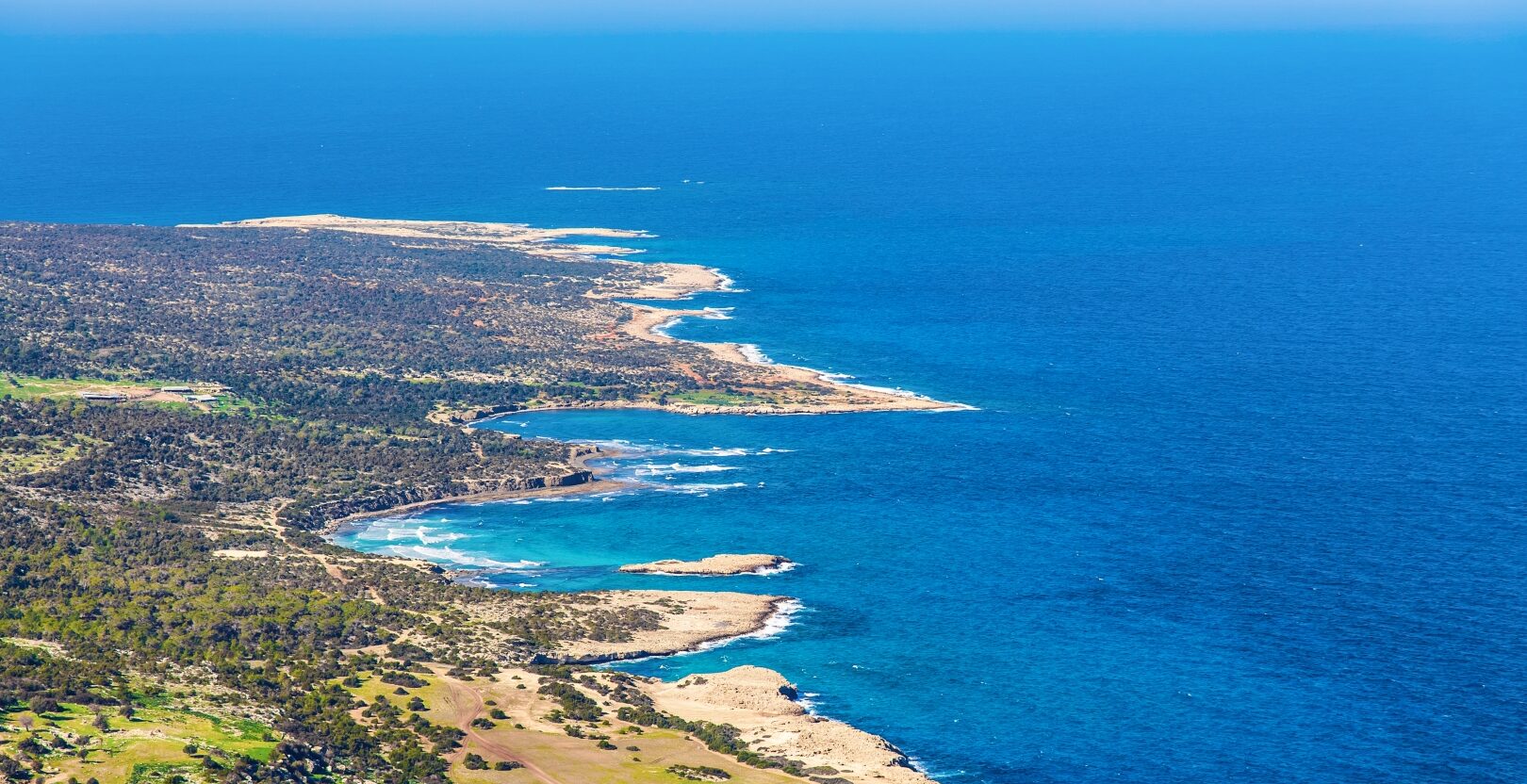 November auf Zypern, Luxusvillen